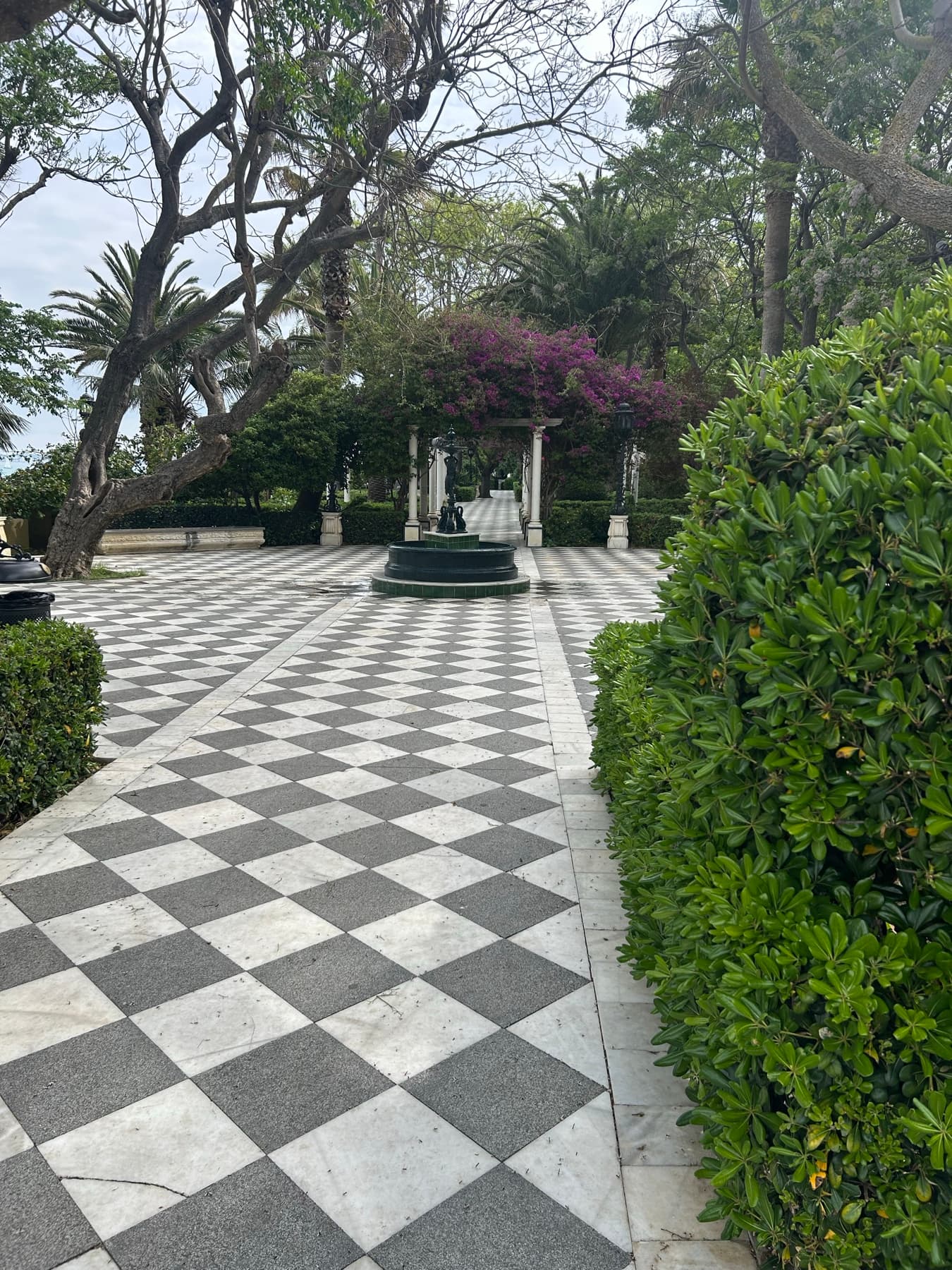 Garden square in Cadiz